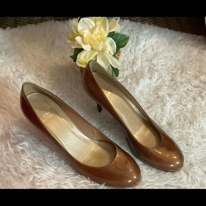 Stuart Weitzman Bronze Patent Leather Pumps Size 6 Shoes